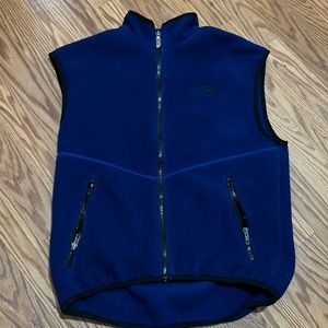 North face vest size medium